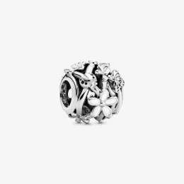 Charms Pandora Ażurowe białe stokrotki 798772C01