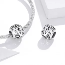 Charms Typu Pandora Kwiatowa Ażurowy Litera V - SCC1444-V