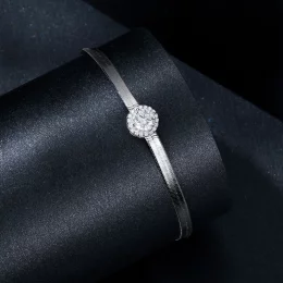 Bransoletka z kości węża PANDORA Style 0,5 Ct Moissanite (jeden certyfikat) - MSB011