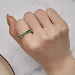 Pandora Style Pełne Pave Zielony Spinell Pierścień - BSR432