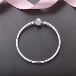 Srebrna bransoletka bangle Moments z zapięciem z płatkiem śniegu - 590740CZ - Bransoletki PANDORA