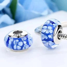 Charms Typu Pandora Niebieskie Szkła Murano Białe Kwiaty - SCZ006