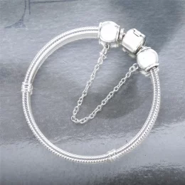 Charms KOLEKCJA ESSENCE | PANDORA