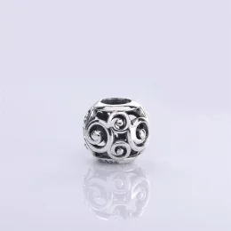 Charms Mickey Mouse '' Mickey Swirls '' | PANDORA